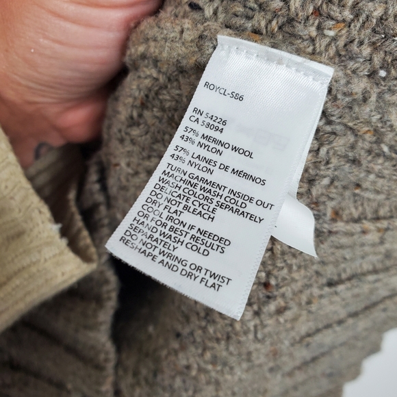 Royal Robbins Beige Shawl Collar Sweater Mens Size L Merino Wool Blend Classic - Picture 6 of 6